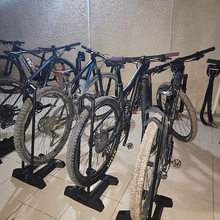Hotel Extreme Sports Arad Esterno foto